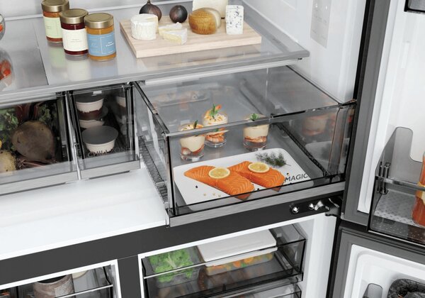 Haier Frigorifero Americano Side by Side Capacit 706 Litri Classe energetica D Raffreddamento No Frost colore Acciaio Inox - HCR59F18DNMM