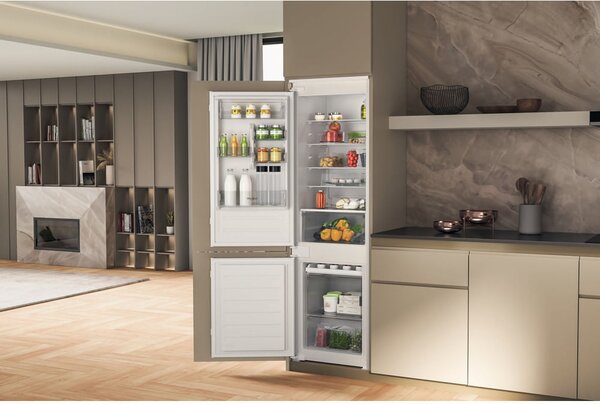 Whirlpool Frigorifero da Incasso Combinato Capacit 268 Litri Classe energetica E Raffreddamento Statico colore Bianco - WHC18D051A1 LH