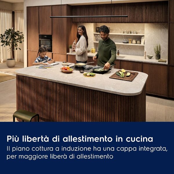 Electrolux Piano Cottura a Induzione con Cappa Integrata Aspirante 4 Fuochi Larghezza 80 cm colore Nero - KCC83410CK