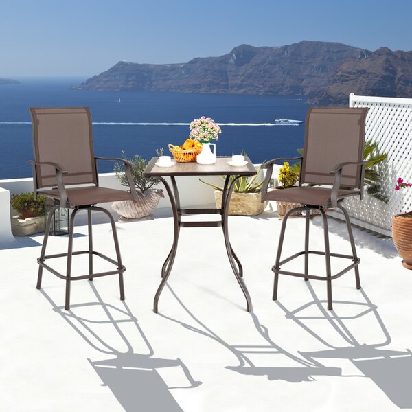 Costway Set di 2 sedie da patio girevoli con schienale alto e braccioli curvi, Sgabelli da bar girevoli da 2 pezzi Marrone