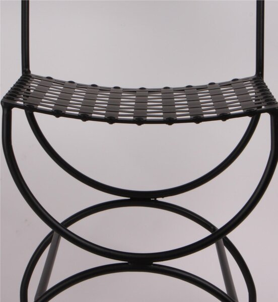 Sedia in ferro battuto in ferro battuto Lavorazione antica a mano Dimensioni 54x58x h 92 cm utilizzabile in ambienti Interni o esterni coperti nero pastello