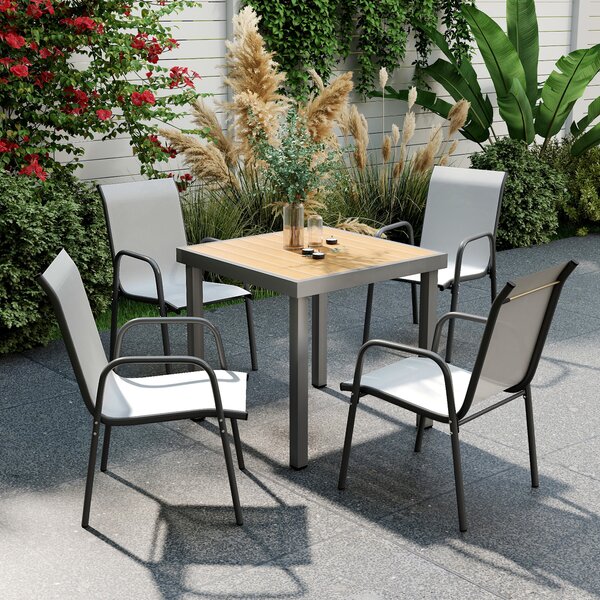 Outsunny Sedie da giardino Set da 4 Sedie impilabili per terrazza con schienale traspirante, braccioli, portata 120 kg | Aosom Italy