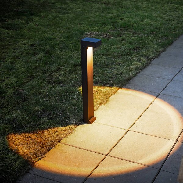 LOOM DESIGN Lampione a LED Arn, corten, altezza 70 cm, alluminio