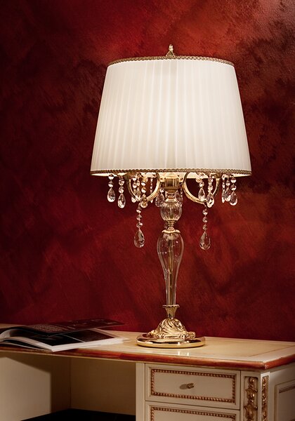 Lampada di lusso elegante in ottone dorato e cristallo con paralume ovale  lume