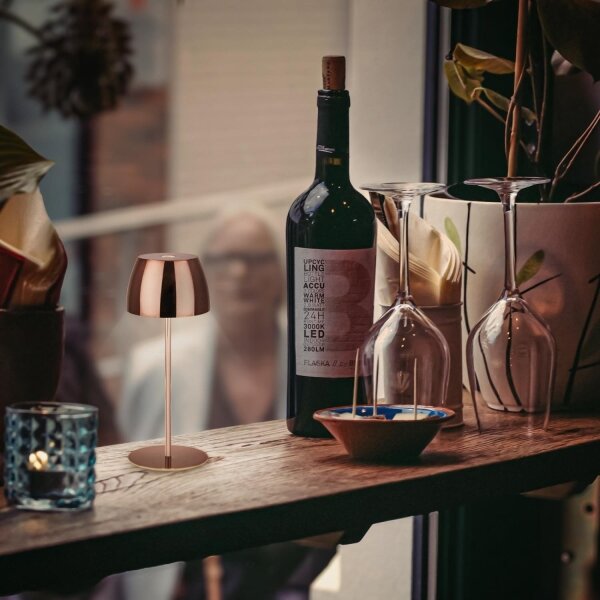 Briloner - Lampada da tavolo LED MINI per esterni, dimmerabile e ricaricabile, con controllo touch, 2,5W/5V, IP44, 1800 mAh, finitura ramata