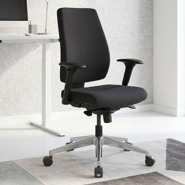 Sedia da ufficio FineBuy DARIUS nera con rivestimento in tessuto; sedia da scrivania di design con meccanismo sincronizzato e braccioli; sedia girevole ergonomica con portata massima di 120 kg