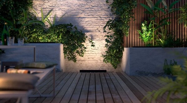 Philips Hue AMARANT WACA LED RGBW esterno 20W 24V IP65