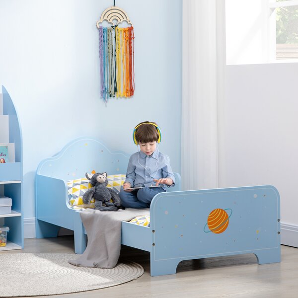 ZONEKIZ Letto per Bambini con Sponde e Fantasia Spaziale, Età 3-6 Anni, 143x74x59cm, Azzurro