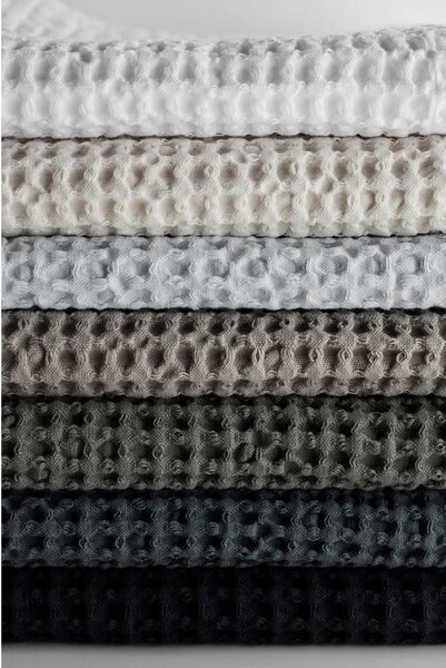 Set di asciugamani goffrati beige in cotone 2 pz 30x30 cm Caro – Blomus
