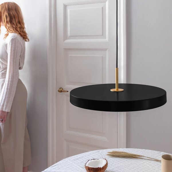 UMAGE Asteria medium a sospensione ottone nero medium, dimmerabile, Nero, Soggiorno / Sala da pranzo, Alluminio, Design