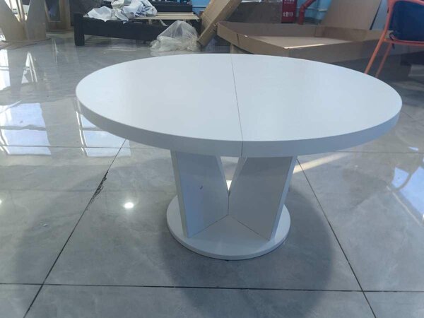 Tavolo da pranzo, tavolo da cucina, design moderno, piano stabile, colore bianco, realizzato con pannello MDF/truciolato di alta qualità