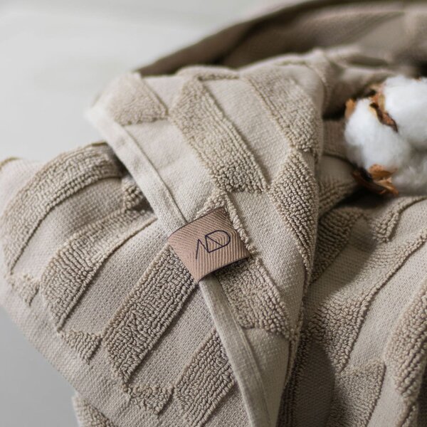 Telo da bagno in cotone beige 70x133 cm Geo - Mette Ditmer Denmark