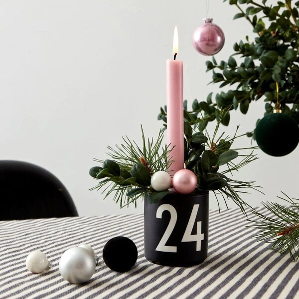 Candeliere in porcellana nera - Design Letters