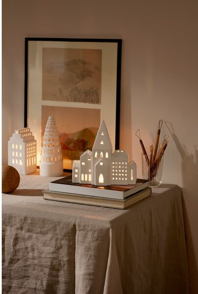 Portacandele in ceramica per tea light Urbania Lighthouse City - Kähler Design