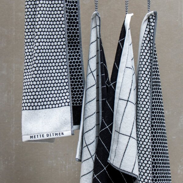 Asciugamano in cotone bianco 50x100 cm Tile Stone - Mette Ditmer Denmark