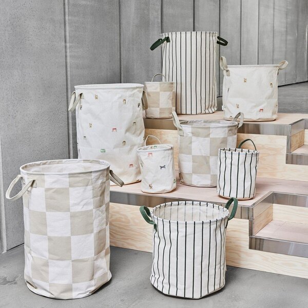 Cesta per il bucato beige/color crema in tessuto Chess – OYOY Living Design