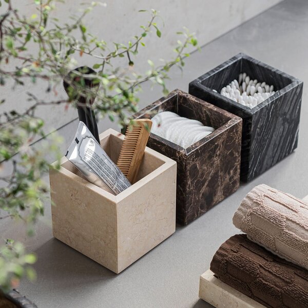 Organizer da bagno in marmo marrone scuro per tamponi di cotone Marble - Mette Ditmer Denmark
