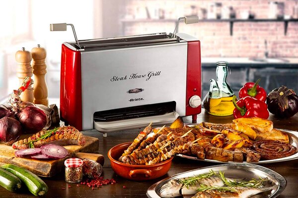 Ariete Bistecchiera Griglia Verticale Potenza 1300 Watt Timer 30 min Vaschetta raccogli Grasso - Steak House Grill 730