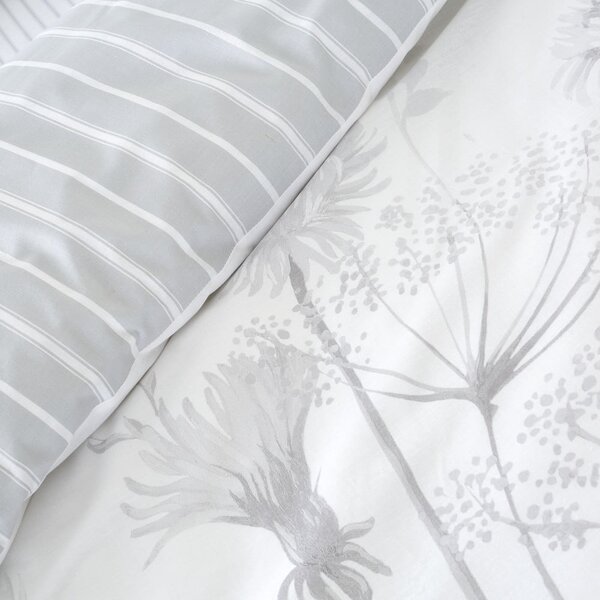 Biancheria da letto bianca e grigia Meadowsweet Floral, 135 x 200 cm Meadowsweet Floral - Catherine Lansfield
