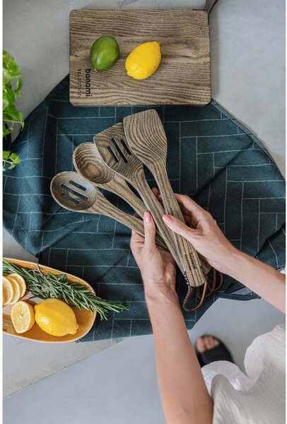Tagliere in legno da servizio 33 x 23 cm Rustic – Bonami Selection