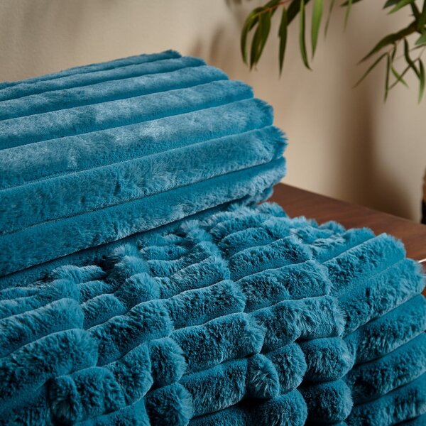 Coperta in micropile 130x170 cm Cosy Ribbed - Catherine Lansfield