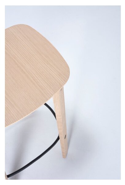 Sedia da bar di colore naturale in rovere massiccio (altezza della seduta 65 cm) Nora – Gazzda