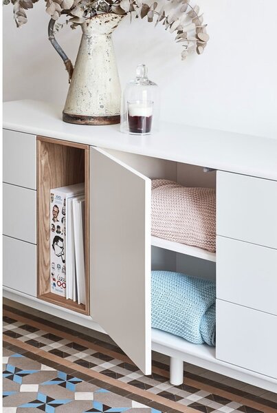 Cassettiera color crema 180x76x40 cm Corvo – Teulat