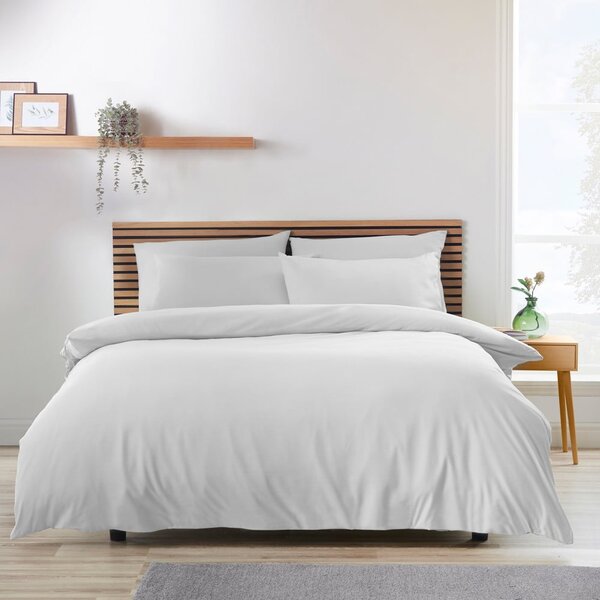 Biancheria bianca per letto matrimoniale 200x200 cm So Soft Easy Iron - Catherine Lansfield