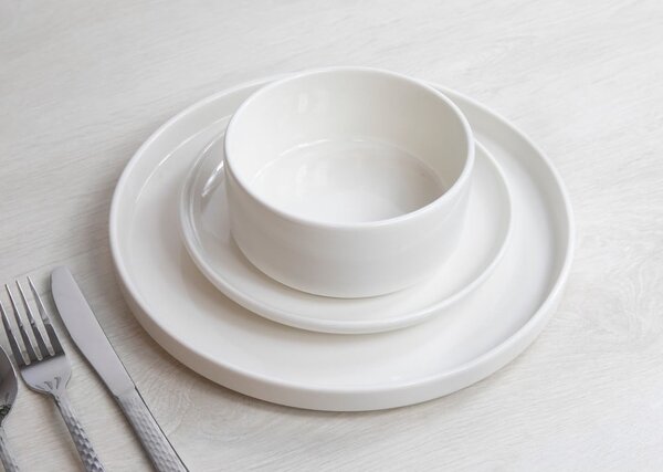 Set di stoviglie in porcellana da 12 pezzi Alexis - Mikasa