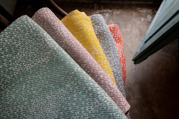Plaid rosso con cotone Dotty , 140 x 180 cm Diamond - Euromant