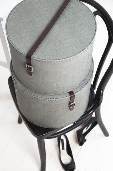 Scatole in set con coperchio grigie in cartone 2 pz ø 37,5x25,5 cm Rut Canvas Paper Laminate – Bigso