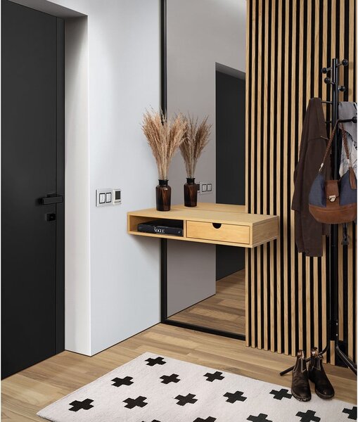 Comodino in rovere con ripiani in colore naturale Farsta - Woodman