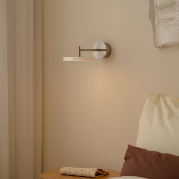 UMAGE Applique da parete di design Asteria Short, dimmerabile, Bianco / Opale, Camera da letto, Metallo, Design, Applique