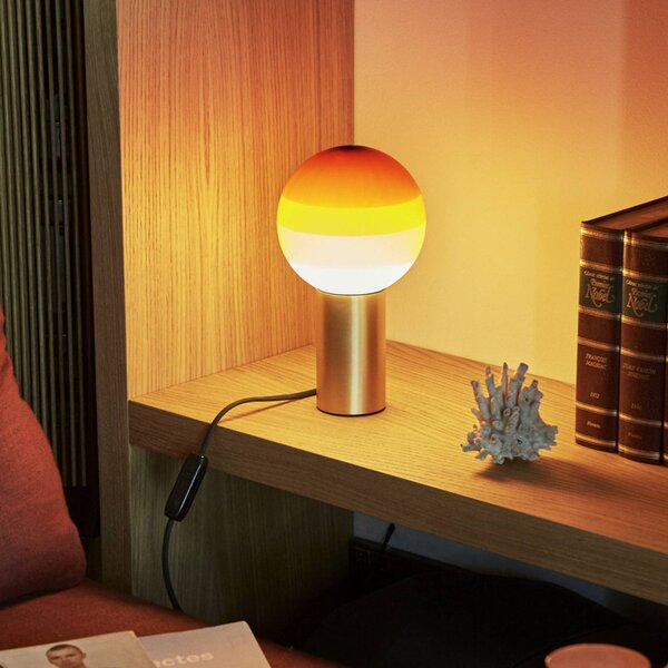 MARSET Lampada da tavolo di design Dipping Light, Crema / Ambra, Soggiorno / Sala da pranzo, Vetro, Design, Lampada da tavolo