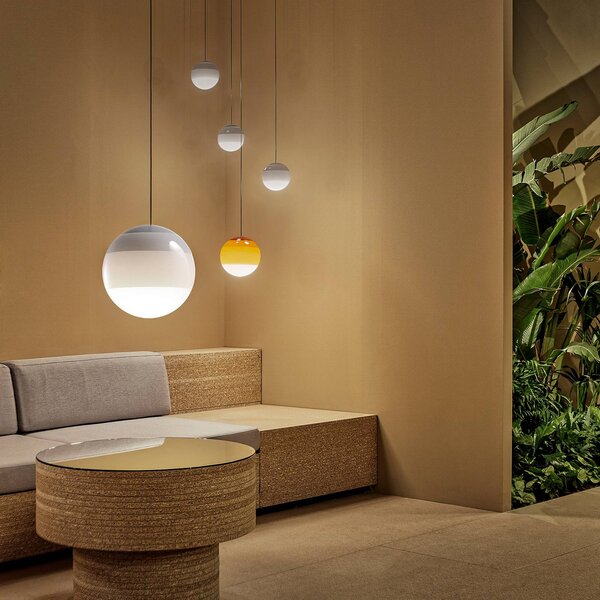 MARSET Lampada a sospensione Dipping Light, dimmerabile, Bianco / Opale, Soggiorno / Sala da pranzo, Vetro, Design, Lampada a sospensione