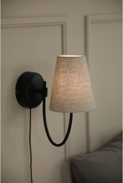 Markslöjd 108907 - Lampada da parete AMAR 1xE14/40W/230V lino/nero