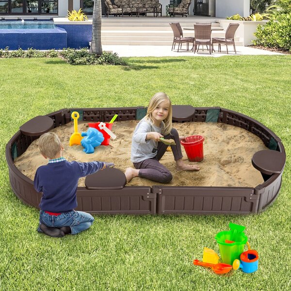 Costway Recinto di sabbia ellittico 183cm con copertura impermeabile, Kit recinto di sabbia per bambini da esterno Marrone
