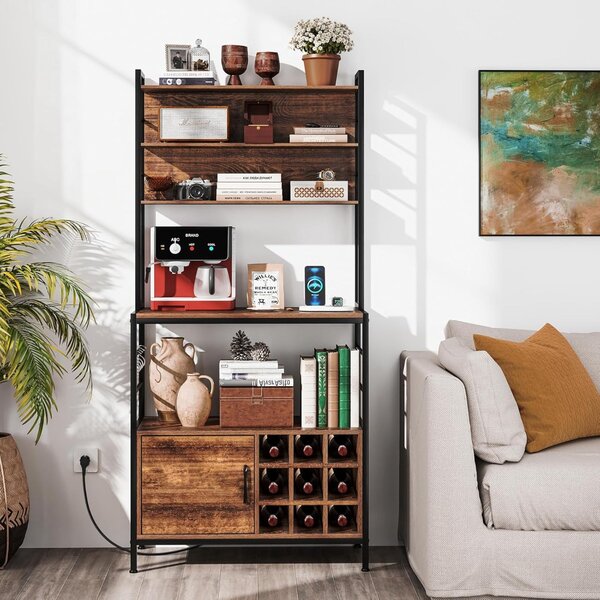 Costway Scaffale da cucina da 170 cm con presa elettrica, Mobile per bar del caffè con ganci a S e supporti per bottiglie di vino Marrone Rustico
