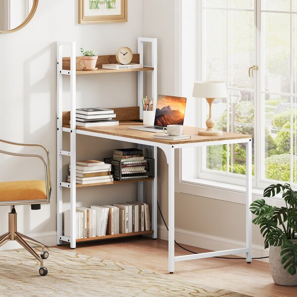 Costway Scrivania per computer con ciabatta elettrica, Scrivania studio da 120 CM con mensola uscite AC Naturale & Bianco