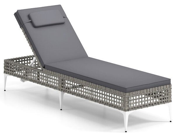 Costway Lettino sdraio in rattan PE con schienale regolabile a 6 livelli per piscina, Sedia a sdraio da patio cuscino e poggiatesta removibili Grigio