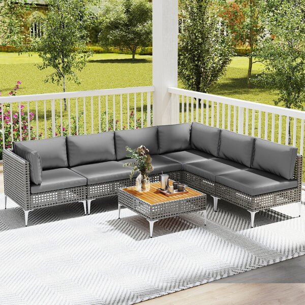 Costway Set di mobili da giardino con divano sezionale in vimini e tavolino in legno di acacia, Set da conversazione in rattan Grigio