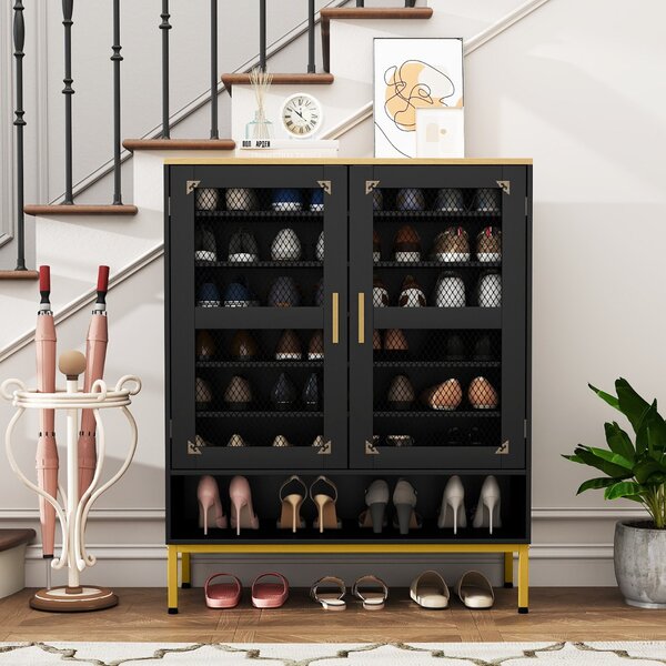 Costway Armadio porta scarpe in legno con ripiani regolabili e gambe in metallo, Armadio porta scarpe a 7 livelli con porte in rete Nero