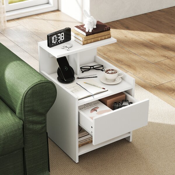 HOMCOM Comodino con Stazione di Ricarica Porte USB Cassetto e Ripiani Comodino da Camera 40x40x60 cm Bianco | Aosom Italy