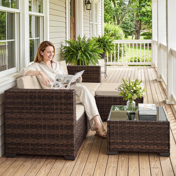 Outsunny Set da Giardino Esterno in Rattan 5 Pezzi con Cuscini 2 Poltrone Angolari Poltrona senza Braccioli Poggiapiedi e Tavolino | Aosom Italy