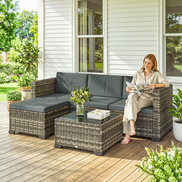 Outsunny Set da Giardino Esterno in Rattan 5 Pezzi con Cuscini 2 Poltrone Angolari Poltrona senza Braccioli Poggiapiedi e Tavolino | Aosom Italy