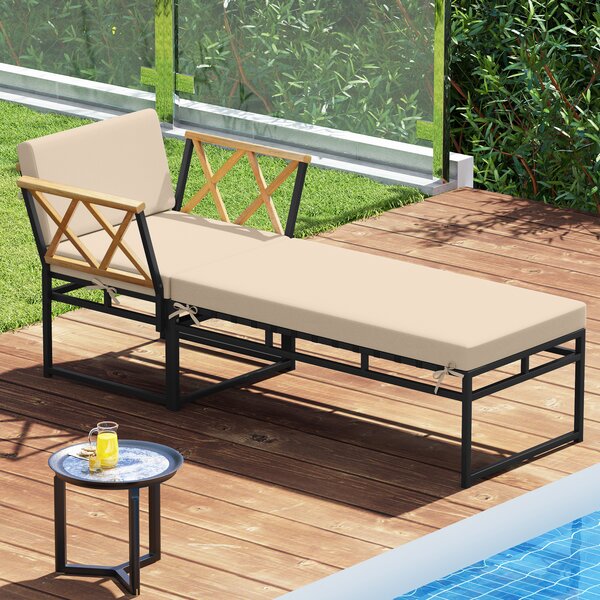 Costway Set mobili patio 2 pezzi metallo poltrona esterno cuscino, Set braccioli legno acacia pouf giardino piscina Bianco