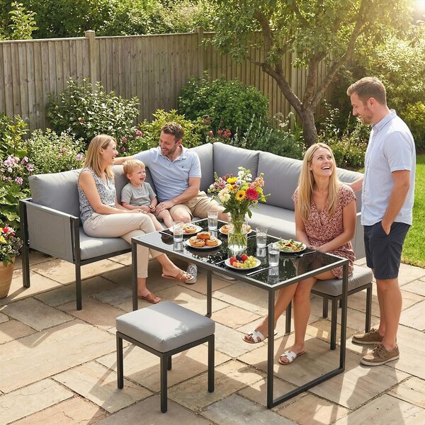 Outsunny Salotto da Giardino Divano ad Angolo Esterno 6 Pezzi Cuscini 10 cm Tavolo Alto e 2 Poggiapiedi Grigio | Aosom Italy