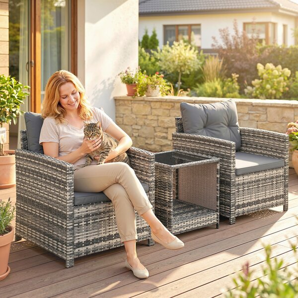 Outsunny Set da Giardino Esterno 3 Pezzi in Resina Intrecciata Tavolo e 2 Poltrone con Cuscini, 62x65x75cm, Grigio Chiaro | Aosom Italy