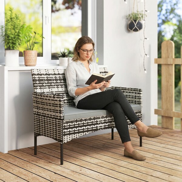 Outsunny Divano da giardino 2 posti in resina intrecciata con cuscini divano da esterno con braccioli 115 x 63 x 85 cm grigio chiaro | Aosom Italy