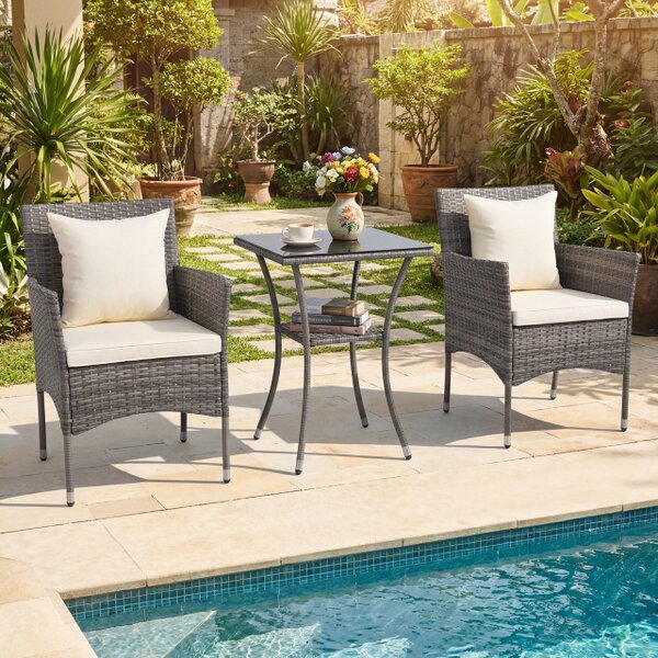 Costway Set da bistrò esterno 3 pezzi con 2 sedie in rattan e tavolo vetro temperato, Arredamento patio per giardino veranda e bordo piscina Beige